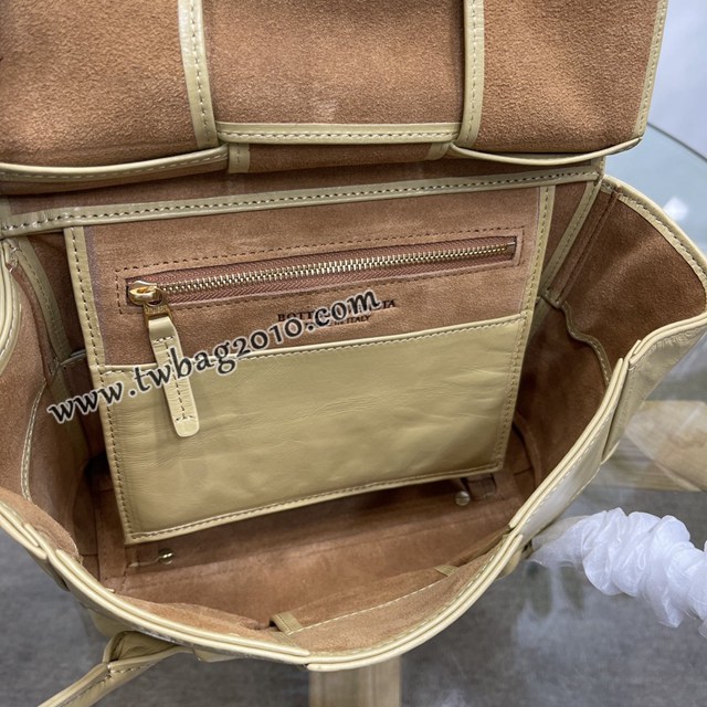 Bottega veneta高端女包 96009s小號 寶緹嘉新款Arco33油蠟皮手提包 BV經典款小牛皮arco女包  gxz1323